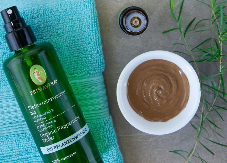 Klärende Gesichtsmaske