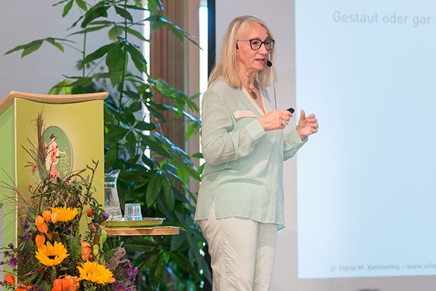 Vortrag bei der Ausbildung zur Aromaexpertin