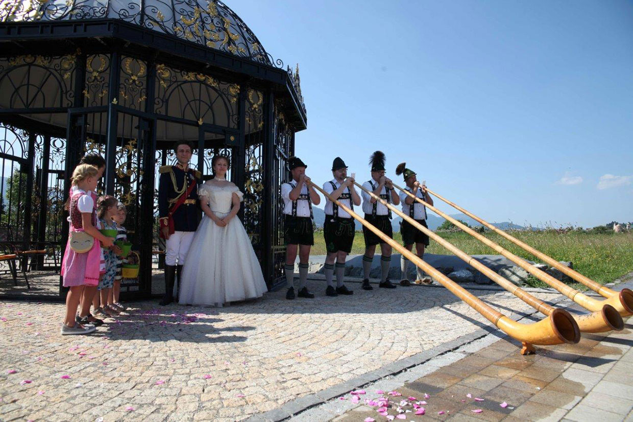 König Ludwig und Sissi besuchen PRIMAVERA Rosenfest